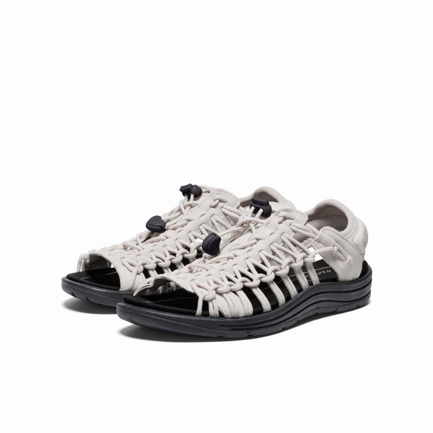 Step Grip Women's UNEEK II Open-Toe Sneaker  |  Silver Birch/Black