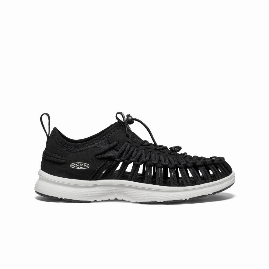 Dynamic Feel Solid Hold Women's UNEEK O3 Sneaker Sandal  |  Black/Star White