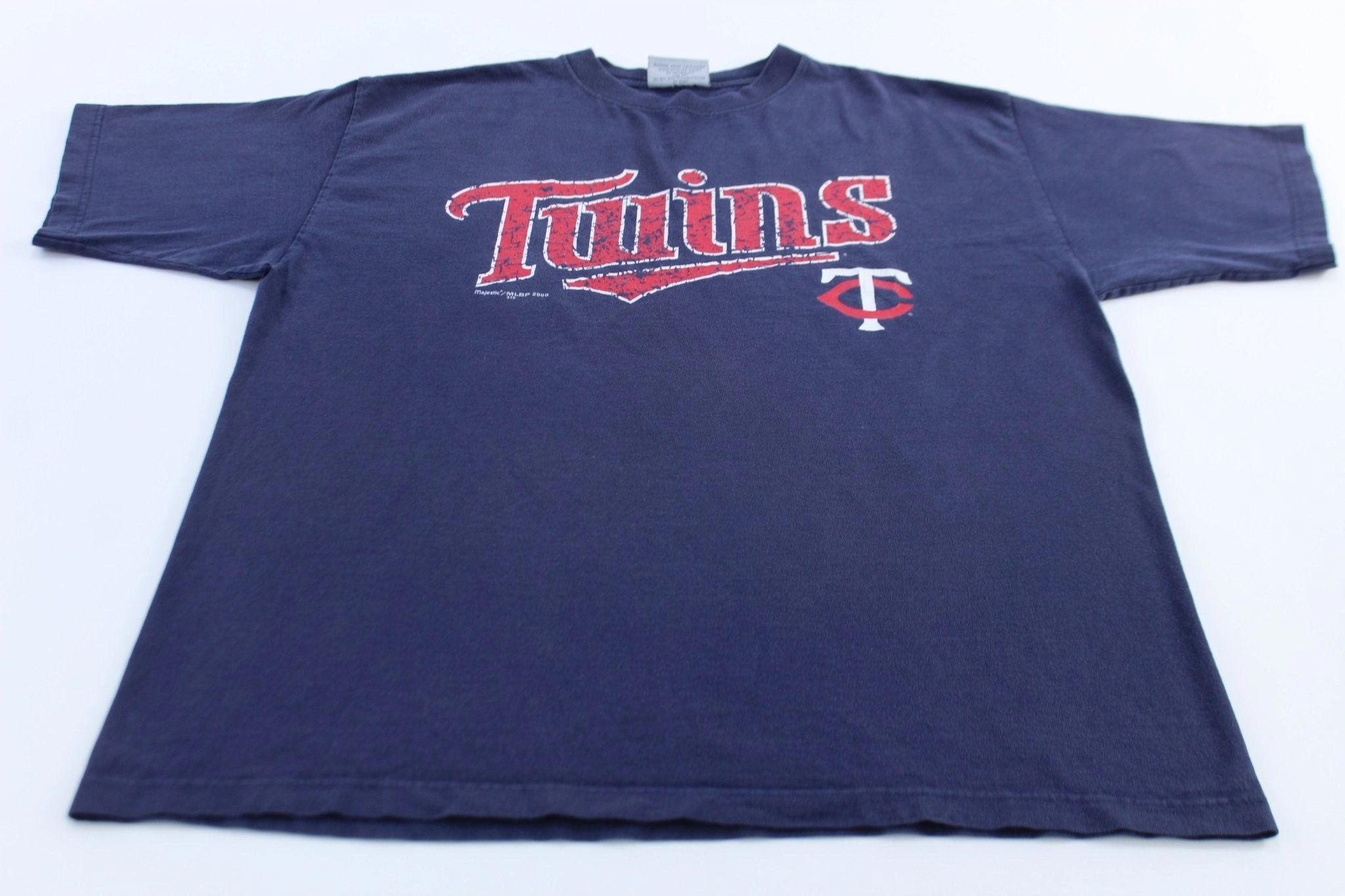 Stylish Day Wear Effortless Comfort Design 2000 Minnesota Twins Baseball Majestic T-Shirt